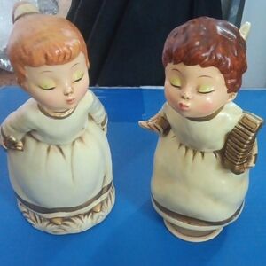 Charming Ceramic Figurine Set in Cream and Brown